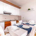 Apartamento Charming Countryside Escape Sopaljska