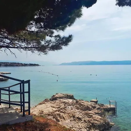 Charming Countryside Escape شقة